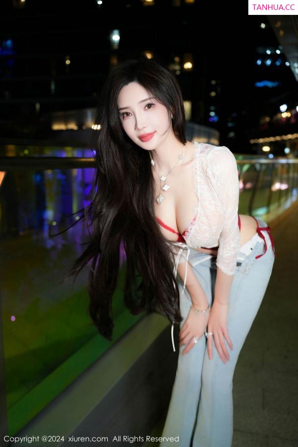 周妍希 奶瓶土肥圆 [XiuRen]高清写真图 2024.07.12 No.8846 Carol周妍希X 牛仔裤美腿第21张图片